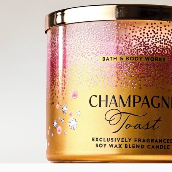 Bath & Body Works Champagne Toast 3-Wick Candle - Picture 4 of 4